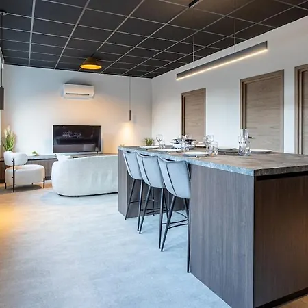 Апартаменты Le Dauphine 2 -