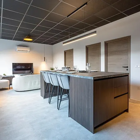 Апартаменты Le Dauphine 2 -